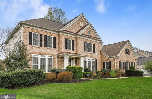 1414 Meadowsweet Dr, Sandy Spring, MD 20860-1042