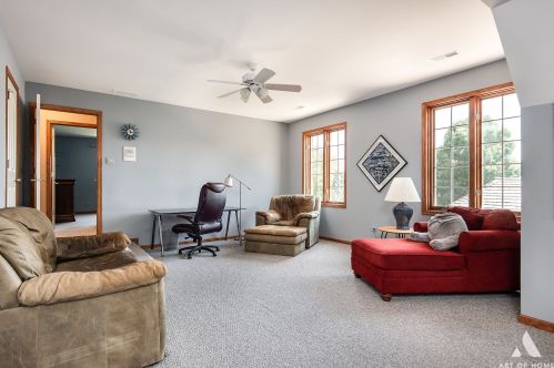 4 Loblolly Ct, Lemont IL  60439-7744 exterior