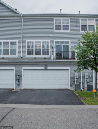 7351 Zane Ave, Minneapolis, MN 55443-3113