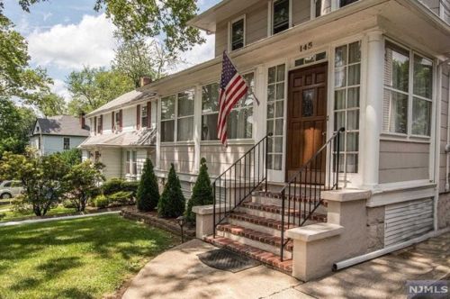 145 Grove St, Bogota, NJ 07603-1109
