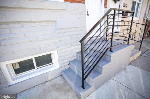 1526 Hicks St, Philadelphia PA  19146-4821 exterior