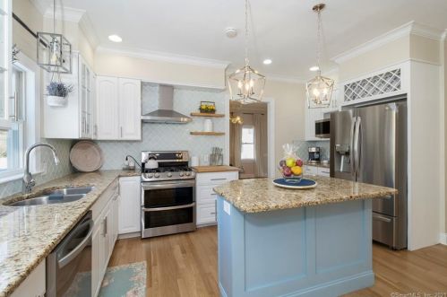15 Cannon St, Norwalk CT  06851-3823 exterior
