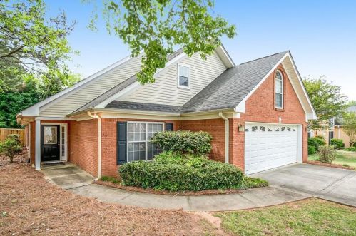 25 Cindy Cir, Porterdale, GA 30016-1711