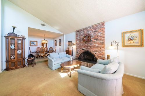 1640 Carnelian St, Anaheim CA  92802-2416 exterior