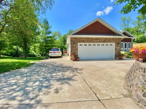 415 Christie St, Ottawa, IL 61350-3562