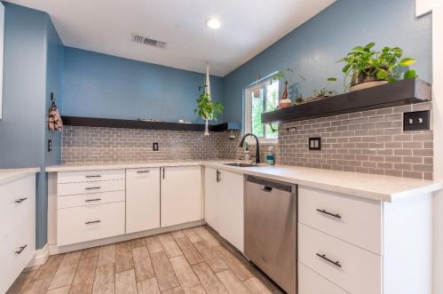 6919 Bali Ct, Citrus Heights, CA 95662-3411