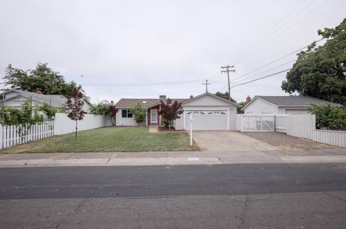 2304 Moraine Cir, Rancho Cordova, CA 95670-2021
