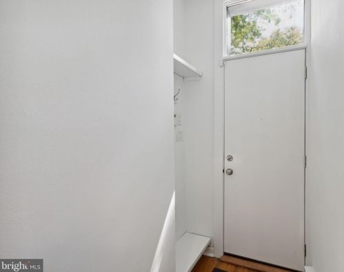 2019 Lombard St, Philadelphia, PA 19146-1314