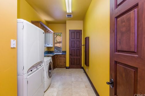 2624 Cridge St, Riverside CA  92507-5607 exterior