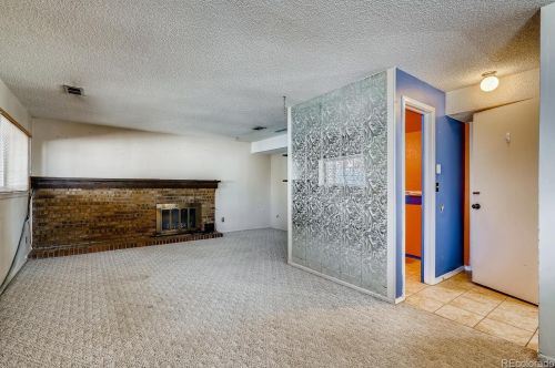 1595 Vaughn Cir, Aurora CO 80012-5316 exterior