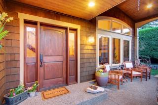 5050 112th Ave, Kirkland, WA 98033-7717