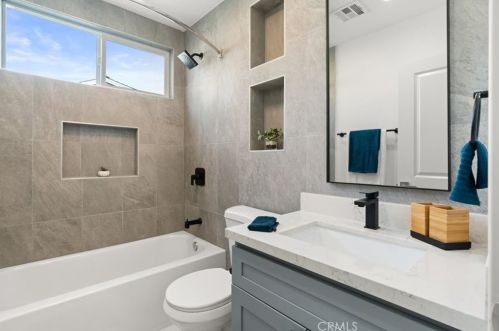 11738 Garetal St, Whittier CA  90670-3636 exterior