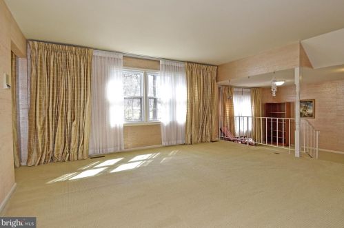 15037 Butterchurn Ln, Silver Spring MD 20905-5741 exterior