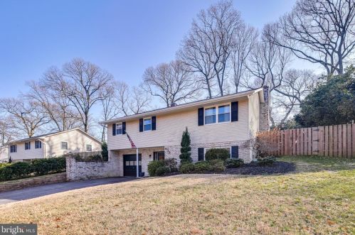 633 Kensington Ave, Severna Park, MD 21146-2515