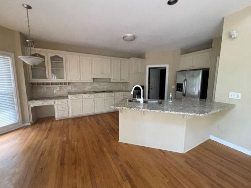 220 Forest Ct, Duluth, GA 30097-5748