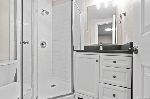 4585 Lincoln St, Englewood CO  80113-5732 exterior