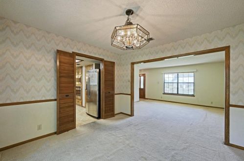 1500 Ben Crenshaw Way, Austin TX  78746-6120 exterior