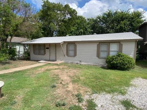 5604 Diaz Ave, Fort Worth TX  76107-5910 exterior