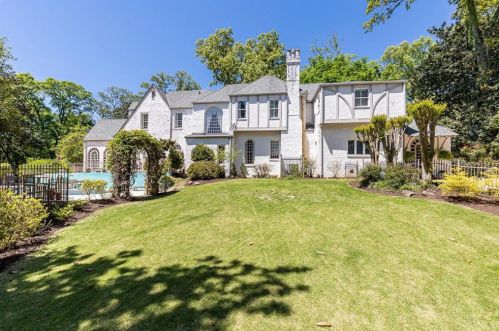 3119 Habersham Rd, Atlanta GA  30305-2060 exterior