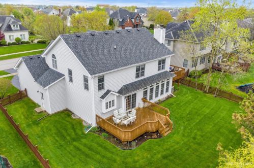 2127 Sisters Ave, Naperville, IL 60564-4396