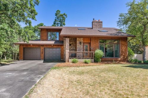 381 118th Ave, Minneapolis MN  55448-2493 exterior