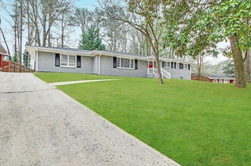 2636 Brandon Rd, Atlanta GA  30337-4910 exterior