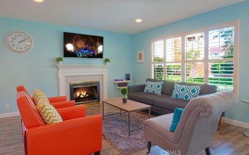 1041 Lamark Ln, Anaheim CA  92802-3404 exterior