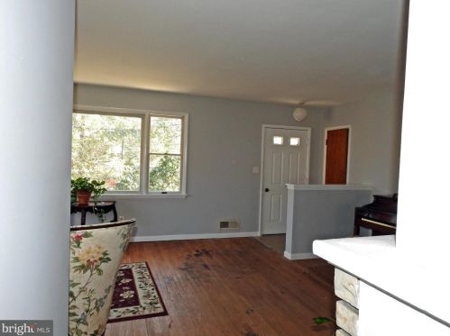 7412 Aspen Ave, Silver Spring MD 20912-5446 exterior