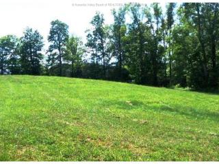 12 Highland Ln, Kenna, WV 25248
