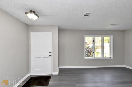 2116 Childress Dr, Atlanta, GA 30311-4503