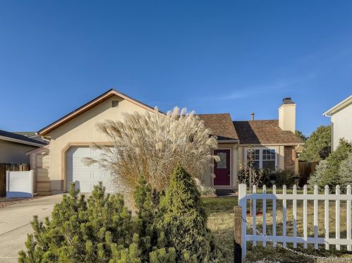 4095 Fundy Way, Aurora, CO 80013-4532