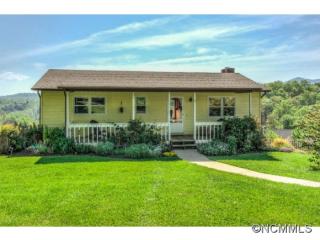 175 Youngs Cove Rd, Biltmore Lake, NC 28715-9394
