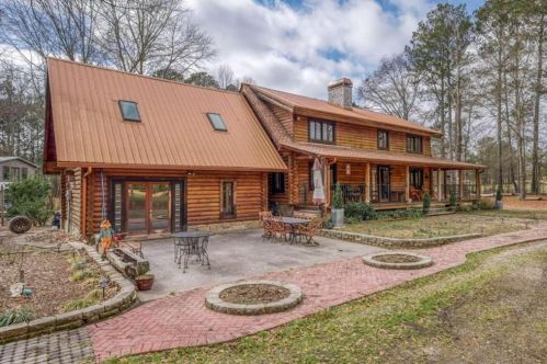 29 Barrett Woods Rd, Porterdale, GA 30014-0500