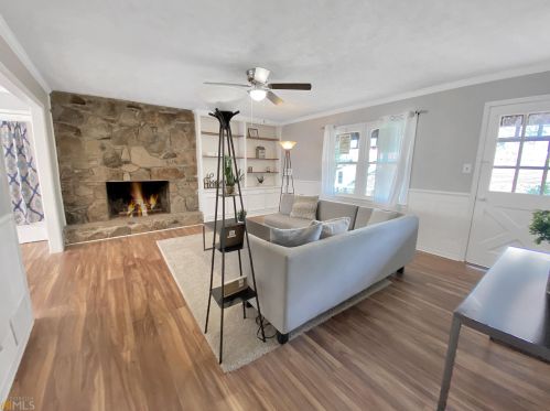 2070 Abington Ln, Lithonia, GA 30078-3424