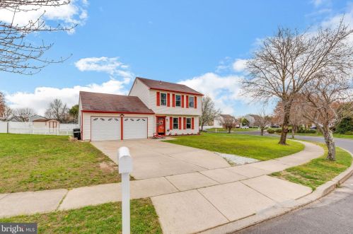 341 Colonial Dr, Wenonah, NJ 08090-1664