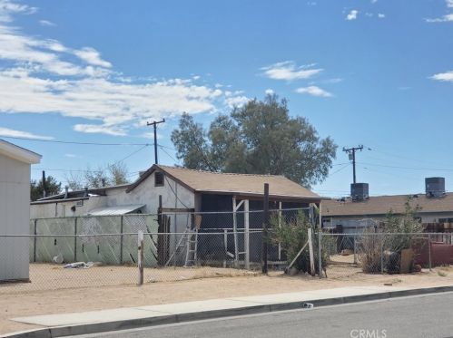 329 Wilson Ave, Ridgecrest, CA 93555-4171
