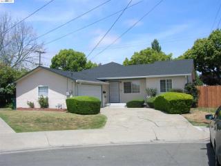 27801 Browning Ct, Hayward, CA 94544-5603