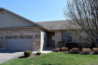 1506 Bradley Ln, Sycamore IL  60178-8614 exterior
