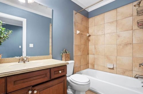 2551 Essex Ln, Atlanta GA  30331-7855 exterior