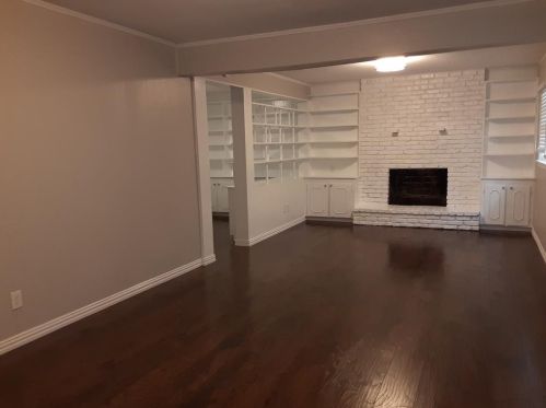 2512 Malcolm St, Fort Worth, TX 76112-5544