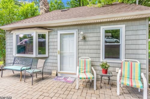 395 Diamond Spring Rd, Parsippany, NJ 07834-2936