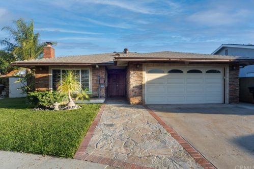 2508 Mall Pl, Anaheim, CA 92804-2261