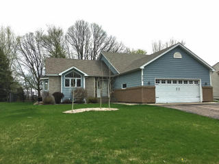 316 Chancery Ln, Mankato, MN 56001-4151