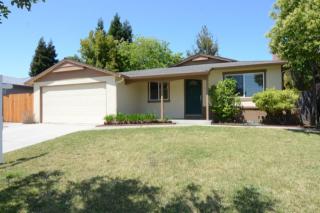 1179 Crestline Dr, Cupertino, CA 95014-5034
