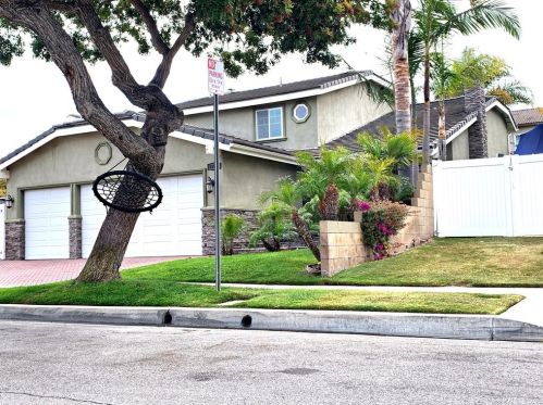 23726 Alliene Ave, Torrance, CA 90501-5933