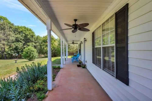 461 Mount Mariah Rd, Porterdale, GA 30014-8912
