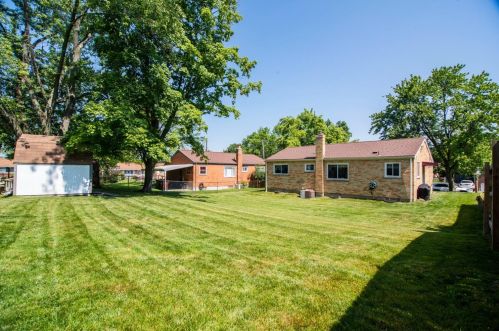 2267 Deblin Dr, Cincinnati OH  45239-5678 exterior