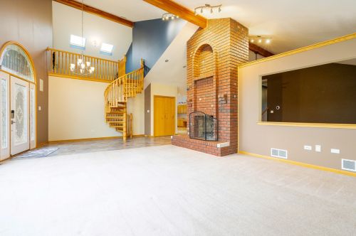 19327 Fane Ct, Tinley Park, IL 60487-5192