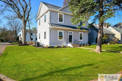 75 Wilson Ave, Iselin, NJ 08830-1450