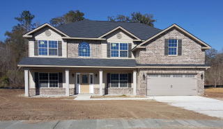 943 Oak Crest Dr, Hinesville, GA 31313-4127